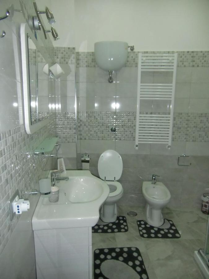 Guesthouse Aaron2 Naples Luaran gambar