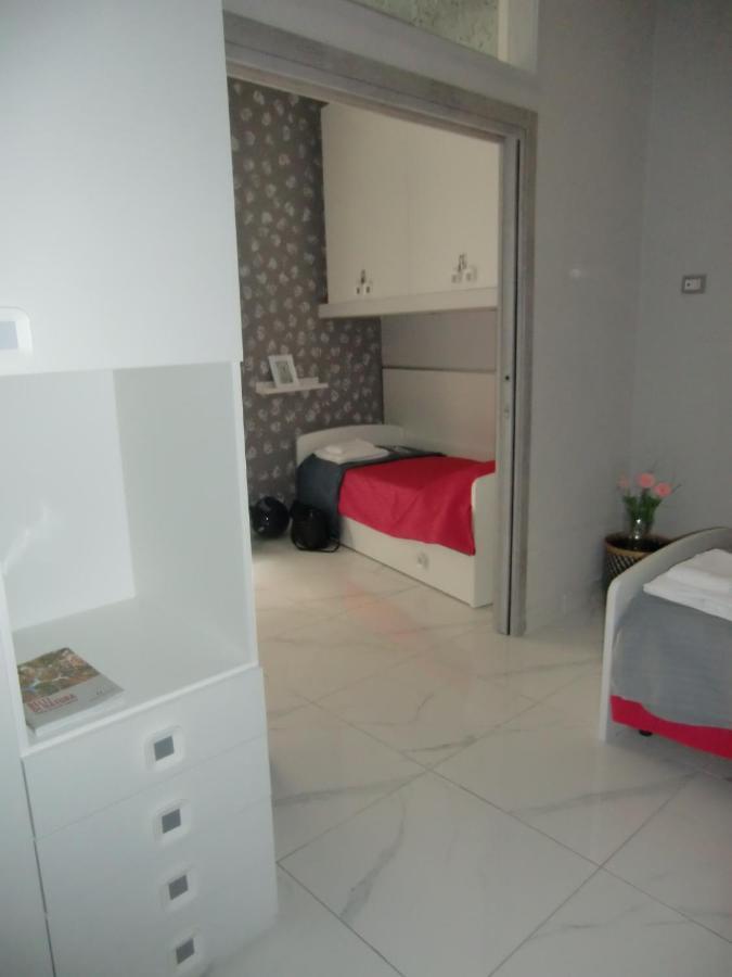 Guesthouse Aaron2 Naples Luaran gambar