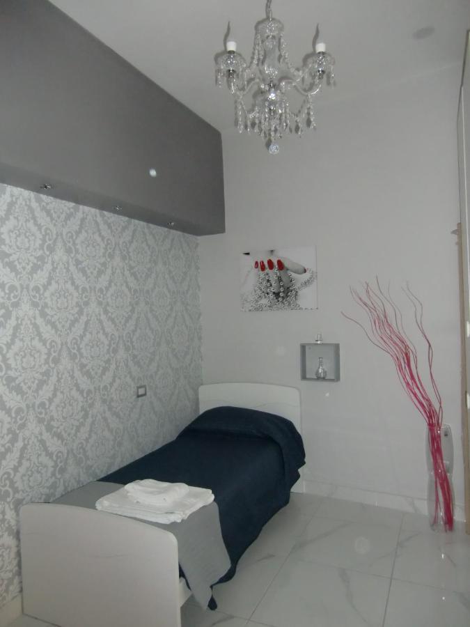 Guesthouse Aaron2 Naples Luaran gambar