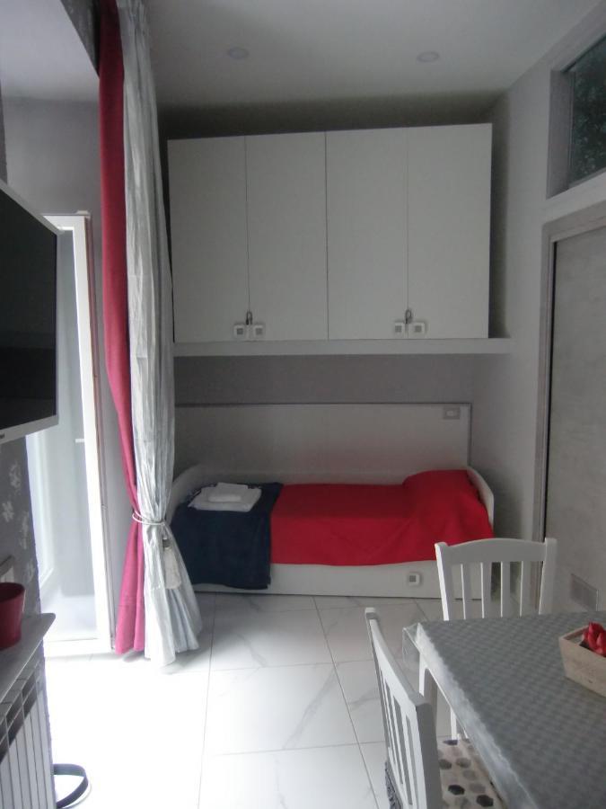 Guesthouse Aaron2 Naples Luaran gambar